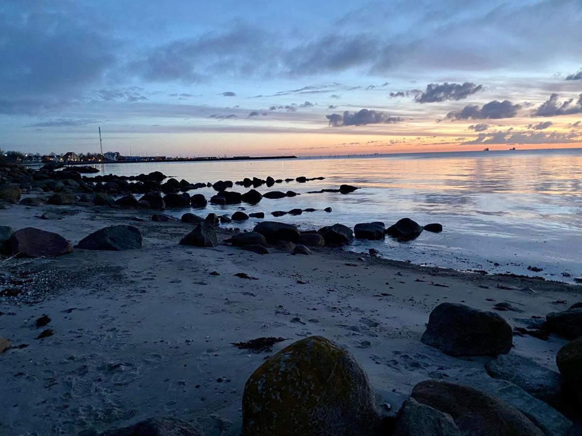 Feriehus Med Havudsigt Spodsbjerg 外观 照片