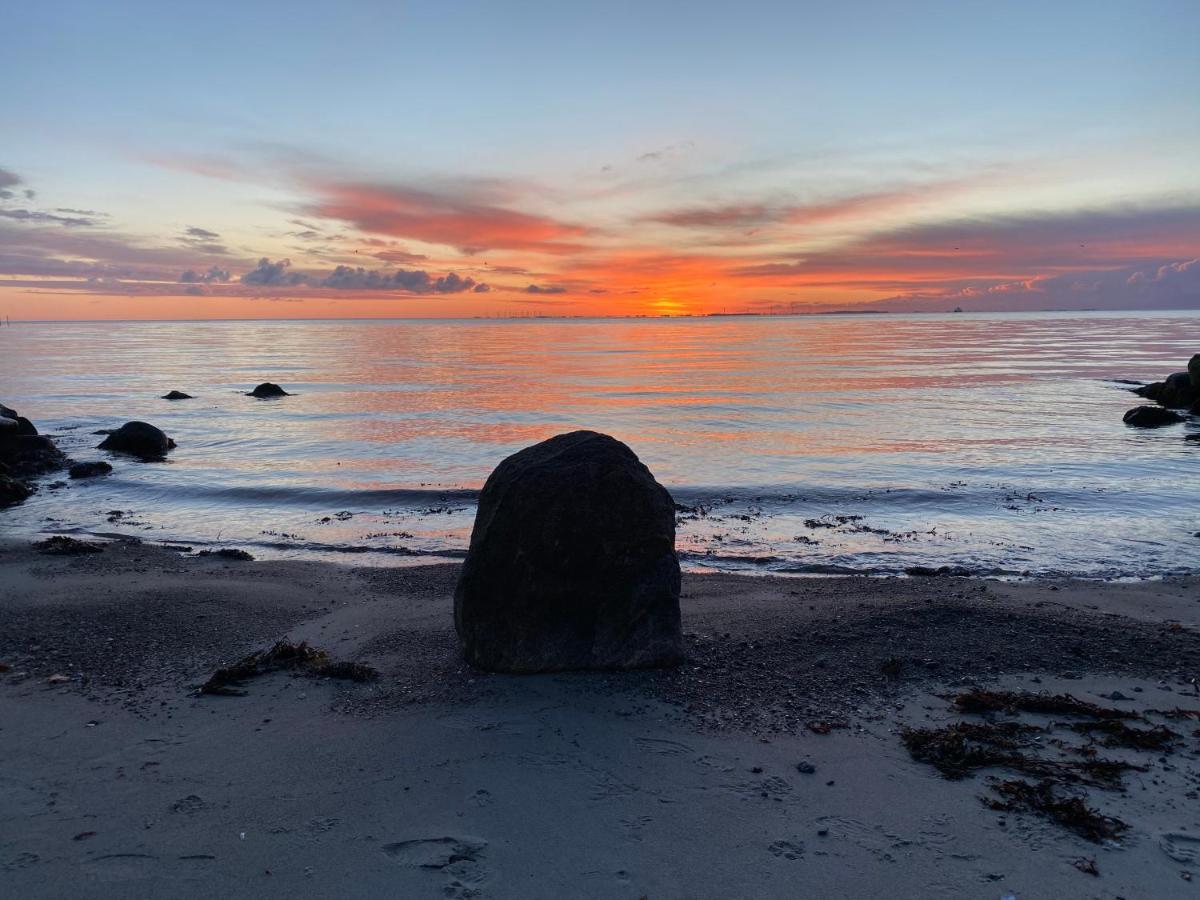 Feriehus Med Havudsigt Spodsbjerg 外观 照片